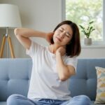 긴장성 두통, 두통 스트레칭, 목 스트레칭, 어깨 스트레칭, 두통 완화, 두통 예방, 자세 교정